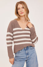 Load image into Gallery viewer, Tucker Pullover Acorn Home + Apparel