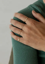 Load image into Gallery viewer, Sunna Ring Acorn Home + Apparel