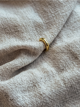 Load image into Gallery viewer, Dreia Ear Cuff