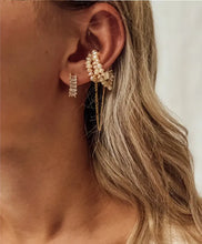 Load image into Gallery viewer, Victoria Ear Cuff Acorn Home + Apparel