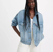 Load image into Gallery viewer, Levi's Canada 90s trucker denim jean jacket light blue worn in look, no distressing Snow Angel