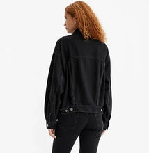 Load image into Gallery viewer, Levi's® '90s Trucker Jacket Acorn Home + Apparel