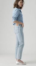 Load image into Gallery viewer, Levi's® Wedgie Straight