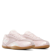 Load image into Gallery viewer, Reebok Ultra Lo Shoes Acorn Home + Apparel