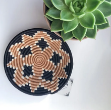 Load image into Gallery viewer, Akaneri Woven Bowls