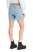 Load image into Gallery viewer, Levi's® 501® Mid Thigh Short