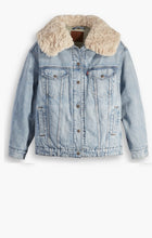 Load image into Gallery viewer, Levi's® XL Women's Sherpa Trucker Jacket