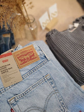 Load image into Gallery viewer, Levi&#39;s® Superlow Loose Jeans
