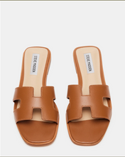 Load image into Gallery viewer, Steve Madden Haydyn Slide
