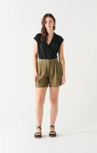 Load image into Gallery viewer, Khaki Linen Short
