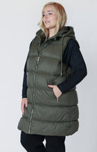 Load image into Gallery viewer, Hooded Puffer Vest
