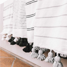 Load image into Gallery viewer, Pokoloko Moroccan Pom Blanket
