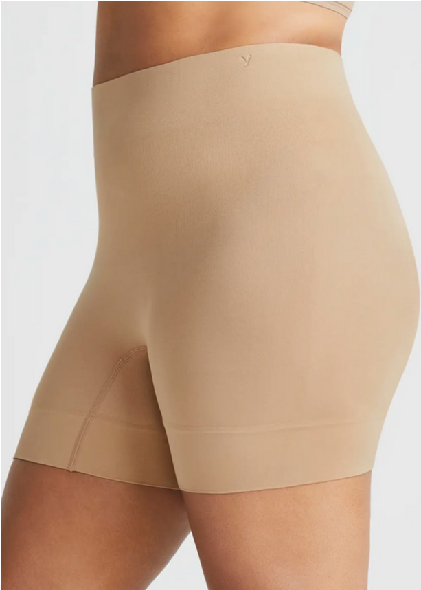 Seamless Curved Smoothing Shorts