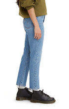 Load image into Gallery viewer, Levi&#39;s® 501® Crop
